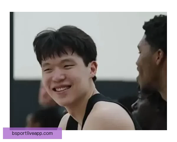 杨瀚森教你学中文词汇 阿夫迪亚喊美女 乐福自信防不住我